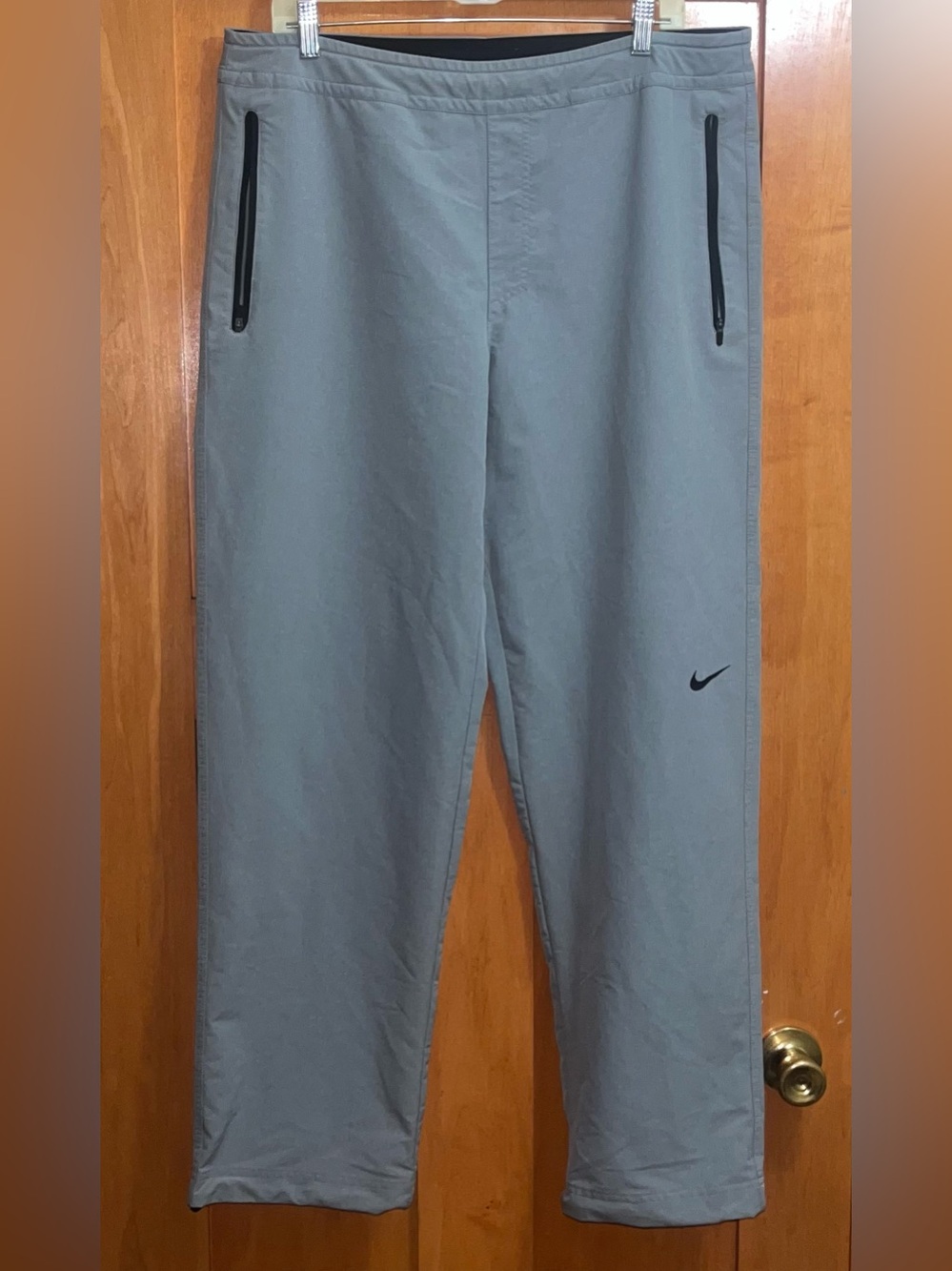Nike Sweatless Woven Athletic Training Tech Pants Heather Gray Men’s Size Large